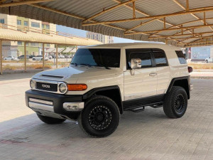 2012 Toyota FJ Cruiser in dubai