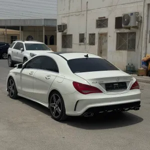 2015 Mercedes-Benz CLA