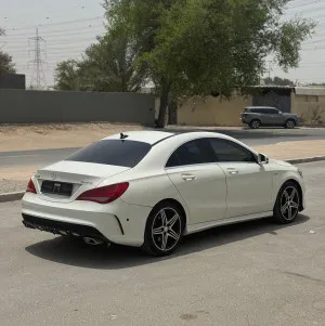 2015 Mercedes-Benz CLA