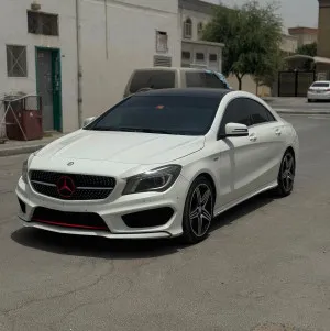 2015 Mercedes-Benz CLA