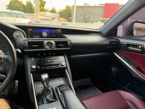 2017 Lexus IS 200