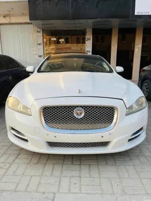 2015 Jaguar X-Type in dubai