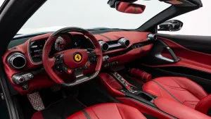 2021 فيراري 812 سوبر فاست
