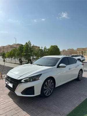 2025 Nissan Altima in dubai