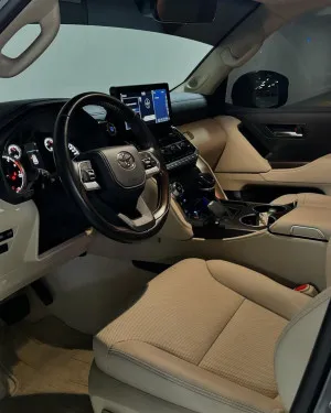 2024 Toyota Land Cruiser