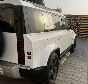 2023 Land Rover Defender