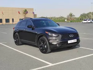 2017 Infiniti QX70 in dubai