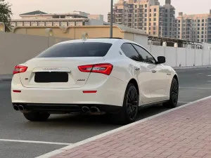 2016 Maserati Ghibli I