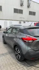 2020 Nissan KICKS