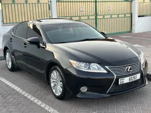 2013 Lexus ES in dubai