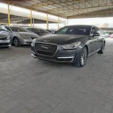 2018 Genesis G90 in dubai