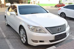2011 Lexus LS 460 in dubai