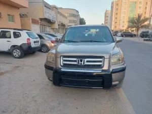 2007 Honda MR-V in dubai