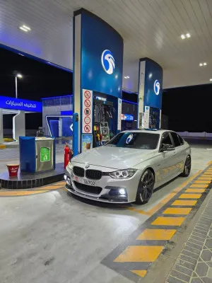 2012 BMW 3-Series in dubai