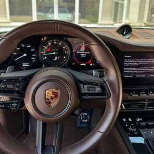 2022 Porsche 911 Carrera
