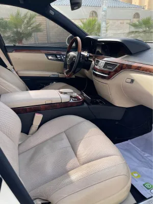 2009 Mercedes-Benz S-Class