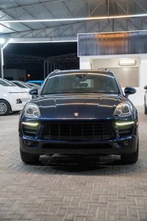 2018 Porsche Macan in dubai