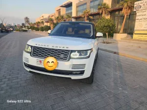 2015 Land Rover Range Rover in dubai