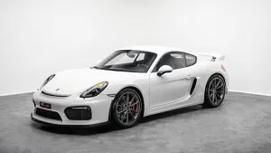 2016 Porsche Cayman in dubai