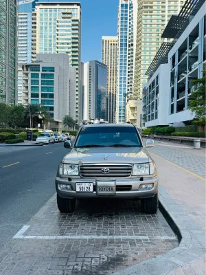 2004 تويوتا لاند كروزر in dubai