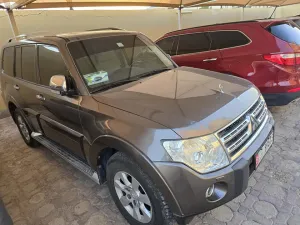 2010 ميتسوبيشي باجيرو