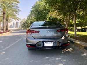 2019 Hyundai Elentra in dubai