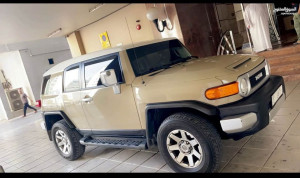 2017 Toyota FJ Cruiser in dubai