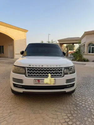 2016 Land Rover Range Rover in dubai