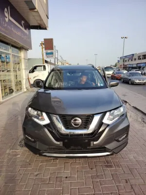 2019 نيسان روج