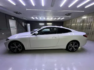 2021 بي أم دابليو الفئة - 4 