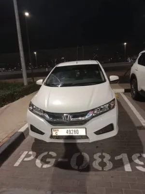 2017 Honda City in dubai