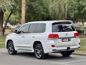 2009 تويوتا لاند كروزر