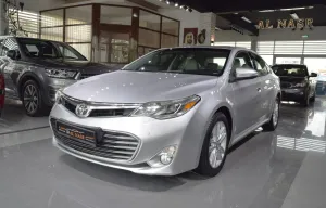 2014 Toyota Avalon in dubai