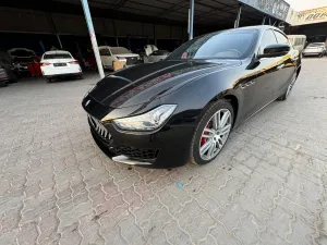 2018 مازيراتي جيبلي ١ in dubai