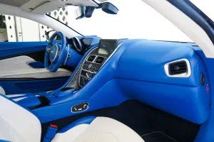 2019 Aston Martin DBS