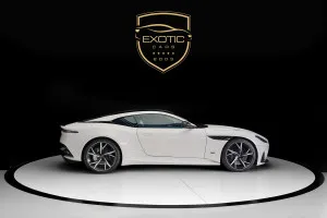 2019 Aston Martin DBS