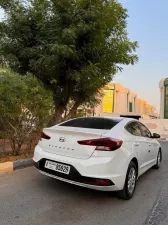 2019 هيونداي النترا