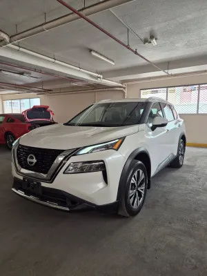 2023 Nissan Rogue in dubai