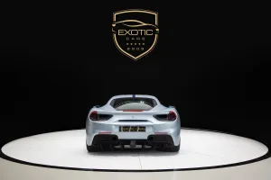 2018 فيراري 488