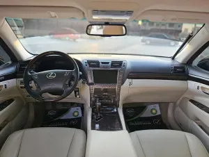 2007 Lexus LS 460