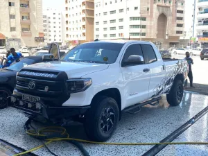 2016 Toyota Tundra in dubai