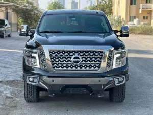 2016 Nissan Titan