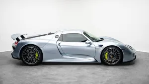 2015 بورش 918 سبايدر