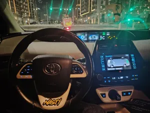 2017 تويوتا بريوس