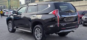 2016 Mitsubishi Montero