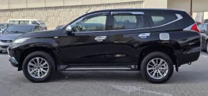 2016 Mitsubishi Montero