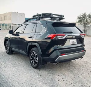2019 تويوتا راف ٤