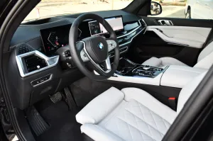 2024 BMW X7