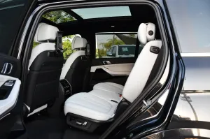 2024 BMW X7