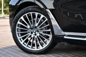 2024 BMW X7